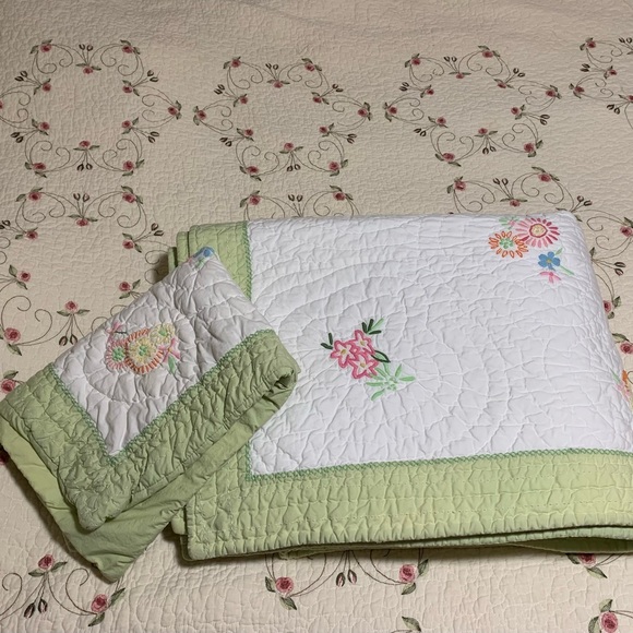 Pottery Barn Kids Bedding Pottery Barn Kids Twin Quilt With